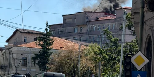 Incendiu maternitatea CUza Foto esti din iasi daca jpg