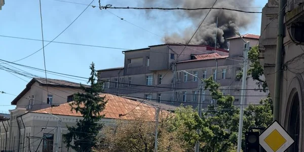 Incendiu maternitatea CUza Foto esti din iasi daca jpg