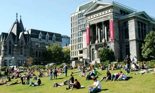 Istoria „creierelor” ȋn Canada jpeg