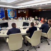 Guvernul discută cu marile companii despre aprovizionarea cu carburanți FOTO Gov.ro