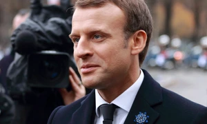 p 7 Emmanuel Macron WC jpg