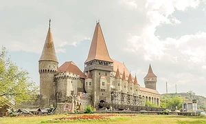 Castelul Corvinilor jpeg