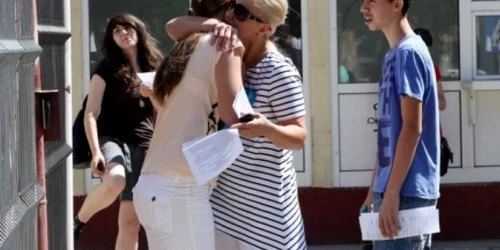 Elevii vor putea afla ce note au obţinut după ora 14.00 