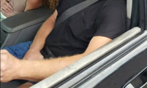 Părinții și au pierdut cunoștința când i au găsit polițiștii jpeg