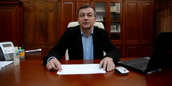 Profesorul Georgescu explică în ce constă noul dezinfectant realizat de cercetători