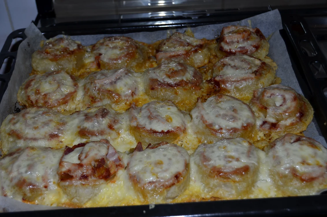 
    Pizza «bella rols»  
