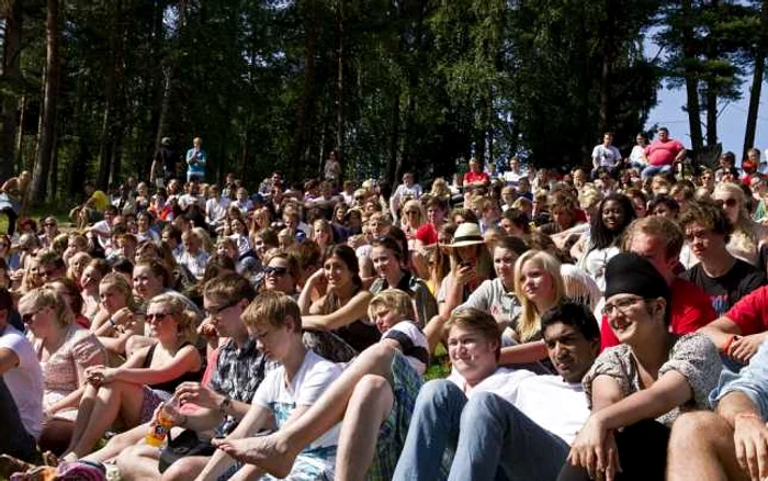 Tineri laburişti din Norvegia FOTO AP