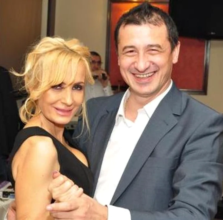 
    Daniela Gyorfi a reuşit să treacă peste infidelitatea lui George Tal. Cei doi sunt împreună de şapte ani şi au o fetiţă, pe Maria, în vârstă de patru aniFoto: arhivă personală  