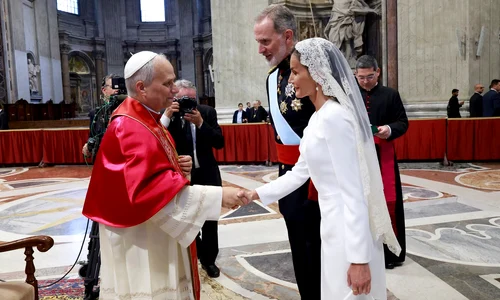 Regina Letizia, Regele Felipe și Papa Leon Foto Profimedia (1) jpg