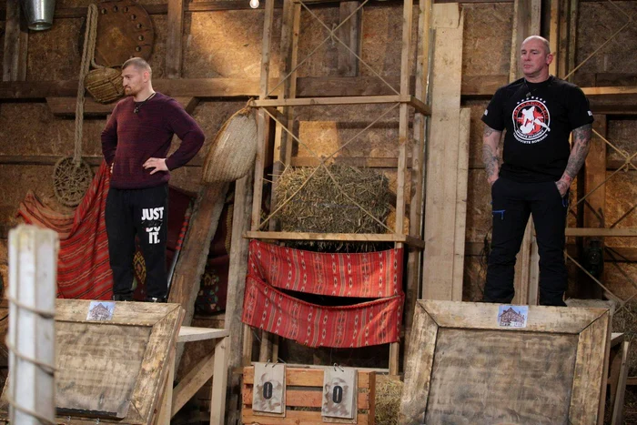 Antrenorii celor două au fost Cătălin Moroșanu și Cătălin Zmărăndescu 