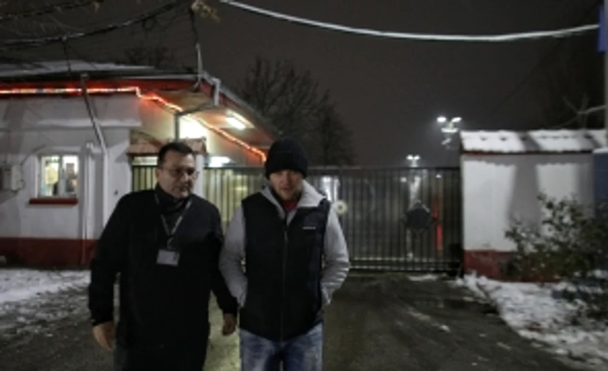 Dan Şova (dreapta) a fost eliberat în seara de 19 decembrie 