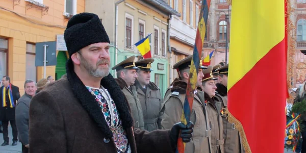 preot Cosmin Boian Foto   Crin Triandafil Theodorescu jpg