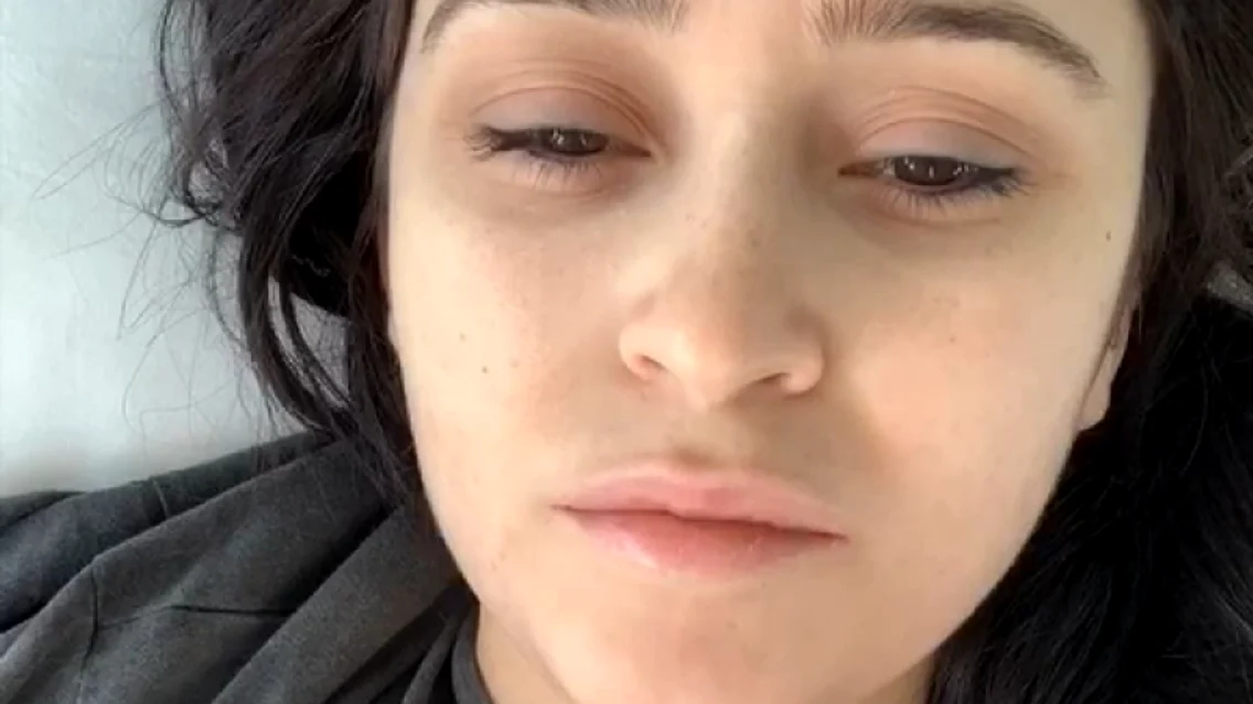 2 irina rimes spital png jpeg