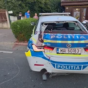 masina de politie lovita png