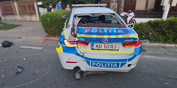 masina de politie lovita png