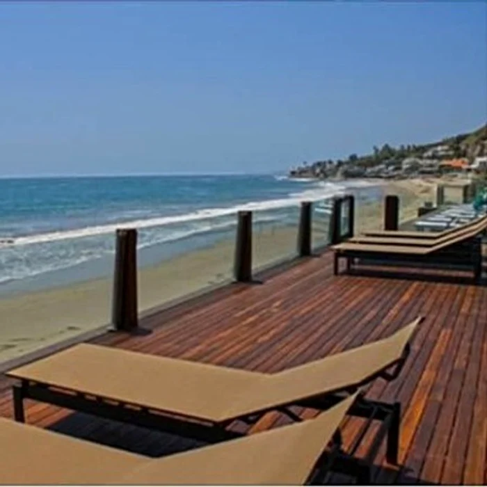 leonardo beach db7042 574x430 jpeg