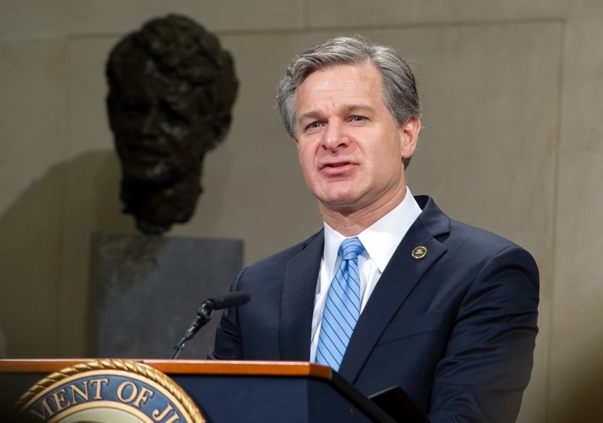 Directorul FBI, Christopher Wray, anunță că va demisiona la sfârșitul mandatului lui Biden