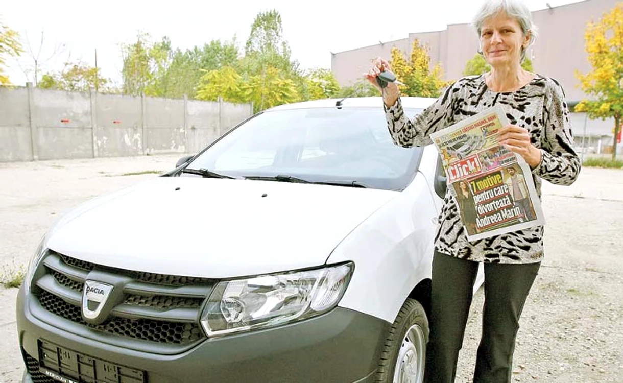 
     În octombrie 2016,  Carmen Negrea a plecat  acasă cu cel mai râvnit  premiu de la Click!MANIA,  un autoturism Dacia LoganFoto: Dorin Constanda  