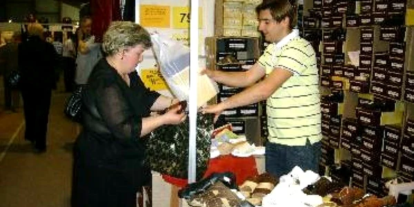 Bacău: Camera de Comerț aduce în oraș un nou târg de îmbrăcăminte