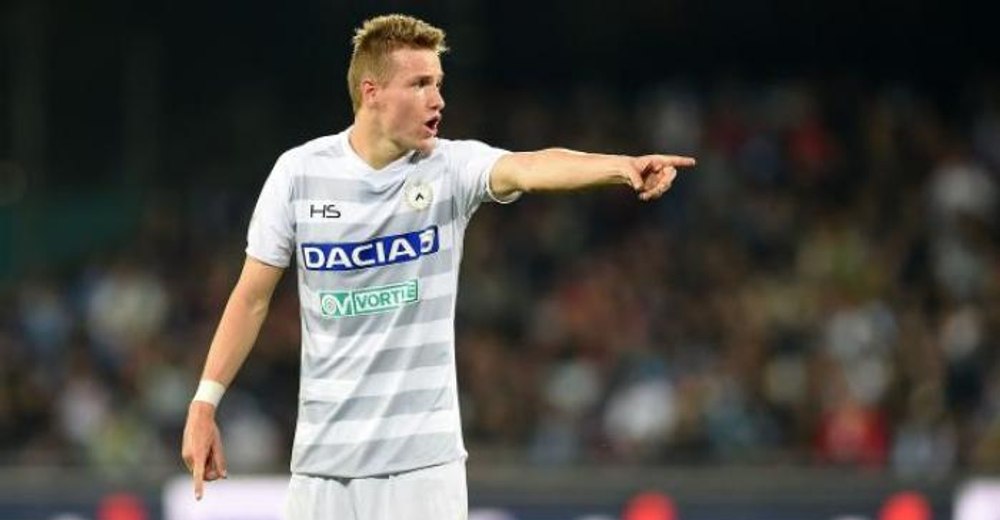 Primul fotbalist care a recunoscut că este homosexual se retrage din fotbal la 29 de ani. Va pregăti o echipă de juniori