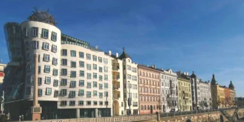 Europa Centrală şi de Est, codaşa investiţiilor