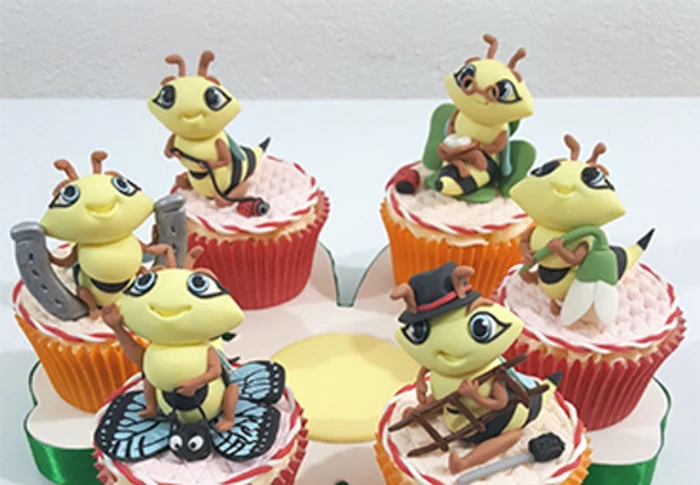 
    Brioșele cu albinuțe, apreciate de juriu  