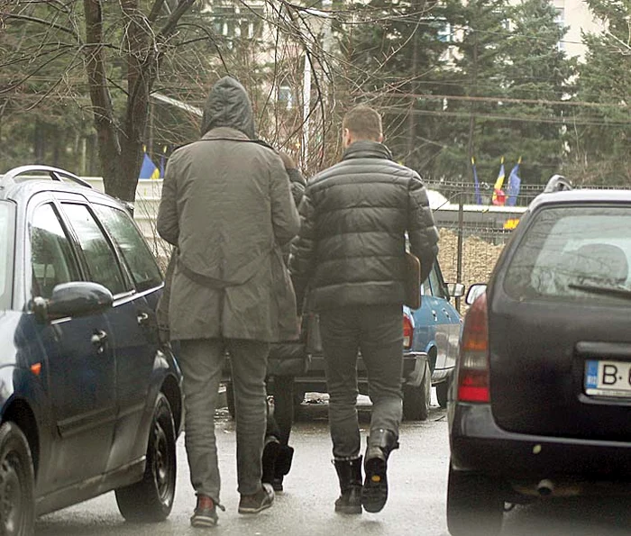 Marius Niculae și fosta soție au mers împreună cu un prieten la Administrația Financiară