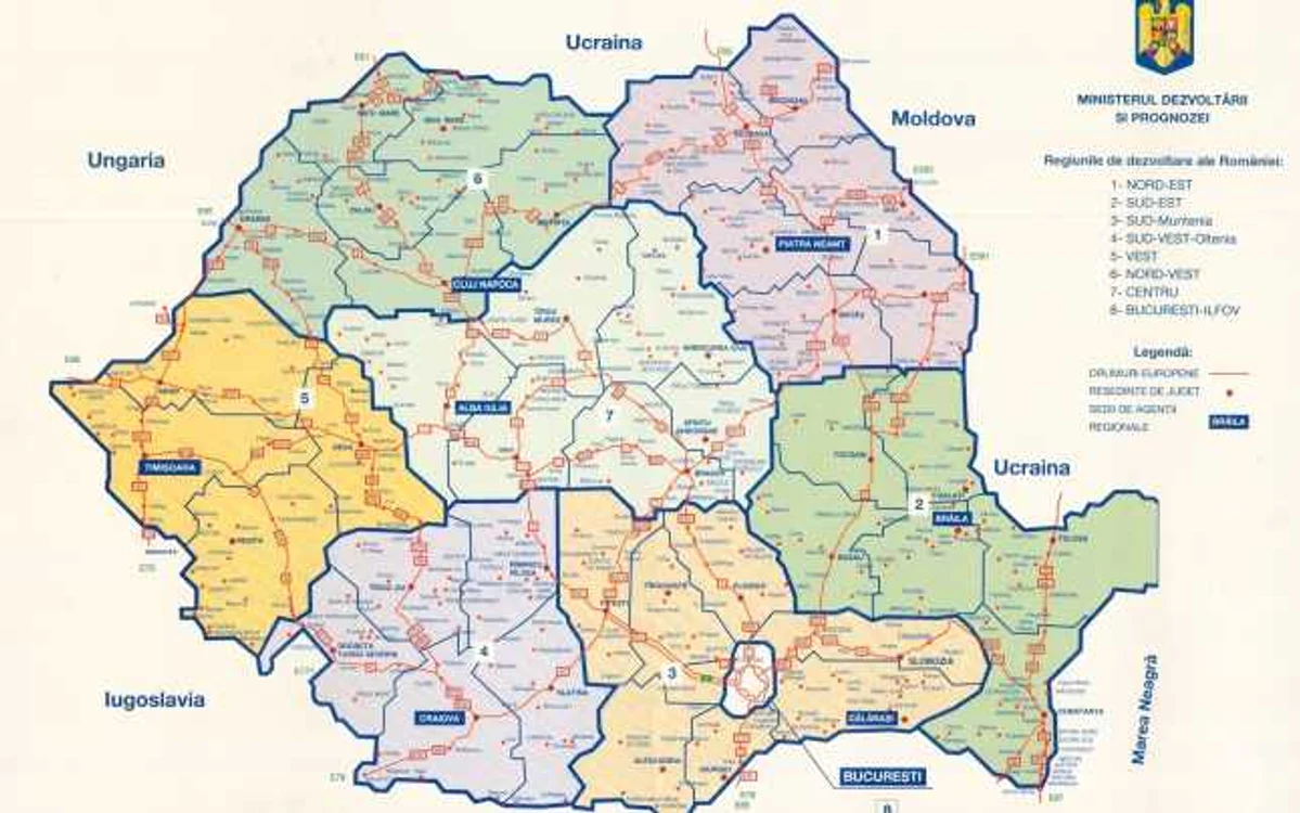 Noul proiect ar împărţi ţara în opt „megastructuri“