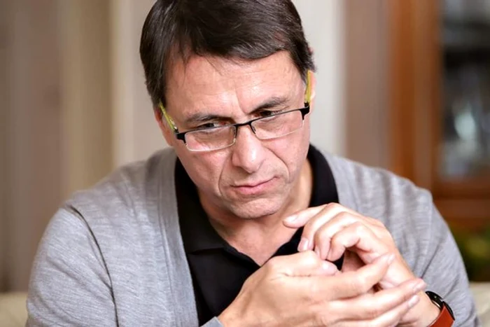 Bogdan Stanoevici este în stare critică. Înainte de Crăciun, a fost supus unei interveții complicate, prin care plămânii i-au fost puși în repaus total