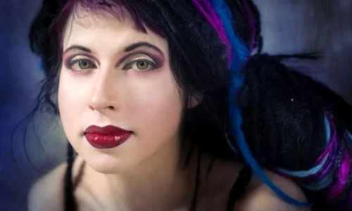 Sofi Oksanen, cea mai importantă scriitoare finlandeză a momentului, vine la Bucureşti jpeg