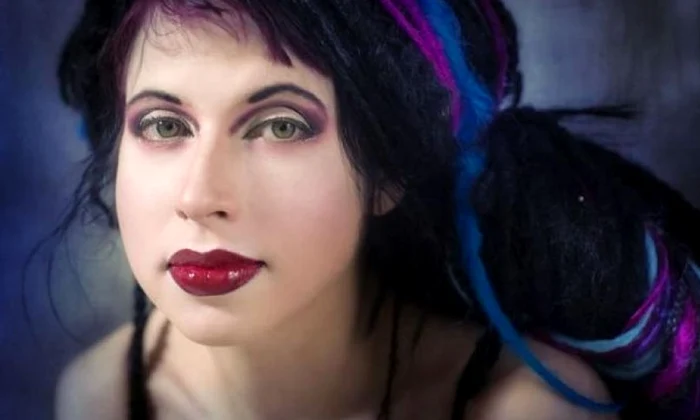 Sofi Oksanen, cea mai importantă scriitoare finlandeză a momentului, vine la Bucureşti jpeg