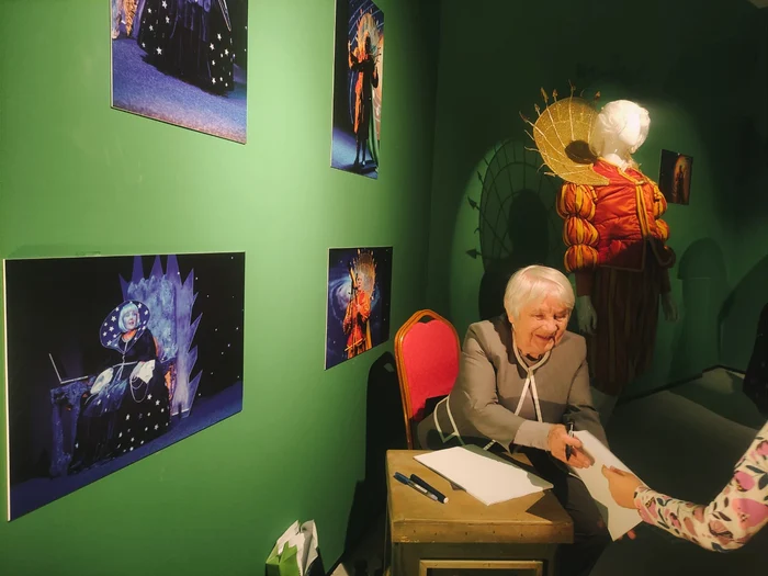 Alexandrina Halic, de vorbă cu copiii, la Art Safari Kids FOTO Adevărul