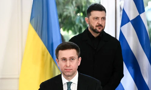 Volodimir Zelenski și Serghei Koreţki (stânga) FOTO AFP