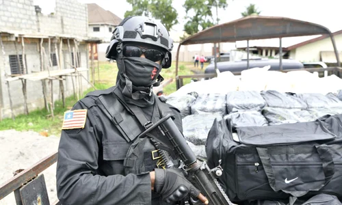 Droguri foto FB Liberia national Police jpg