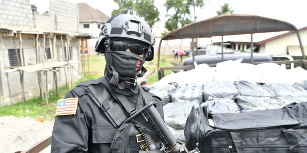 Droguri foto FB Liberia national Police jpg