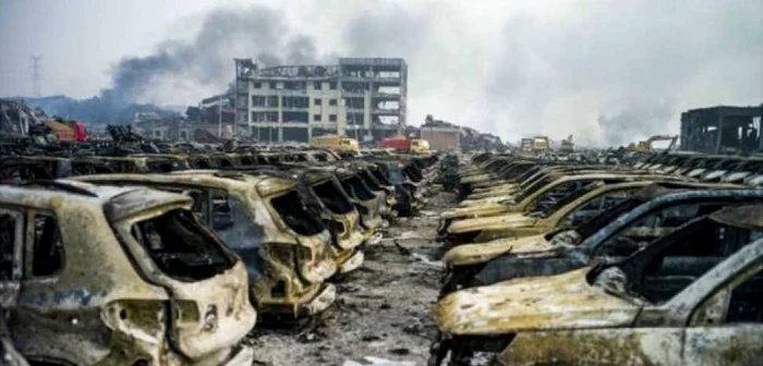 Explozia de la Tianjin a distrus peste 3,000 de automobile