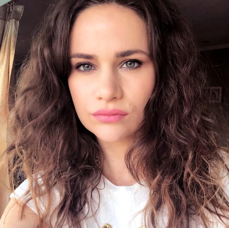 Tina Pop, sora regretatei artiste, i-a recuperat toate lucrurile personale Ancăi Pop
