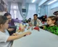 Dna Vali la atelier de creatie intergenerational Sursa foto Fundația Regală Margareta a României