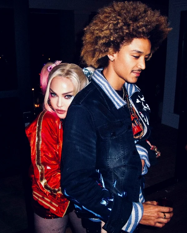 Madonna și Ahlamalik Williams jpg