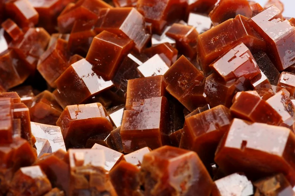 
    Delicioase caramele! Pardon, cristale FOTO Shutterstock clickpentrufemei.ro  