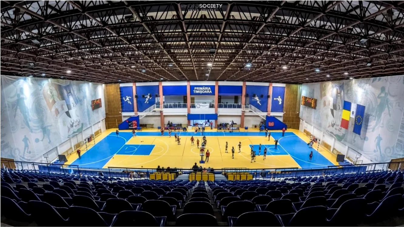 Sala Olimpia înainte de noile reparații 