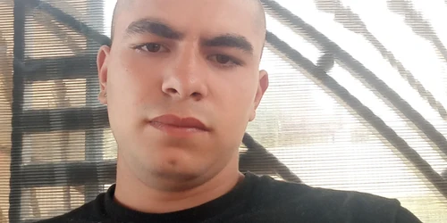 emanuelbalutaa facebook png