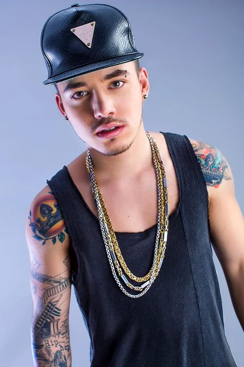 
    Ţuţu lansează “Unde E”  