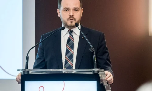 ministrul sanatatii alexandru rogobete FOTO Facebook png