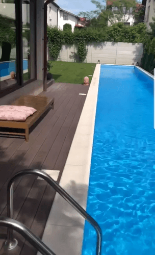 Casa în care locuiesc Ștefan Bănică Jr. și Lavinia Pârva / foto: social media