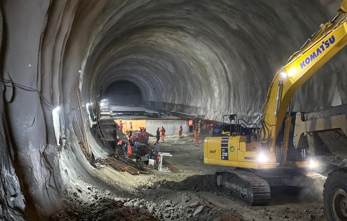 Lucrări la tunelurile din vest. Foto: DRDP Timișoara