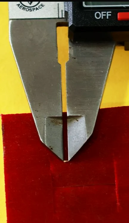 Lingura de lemn măsoară 1,13 milimetri (Foto: Guinness World Records)