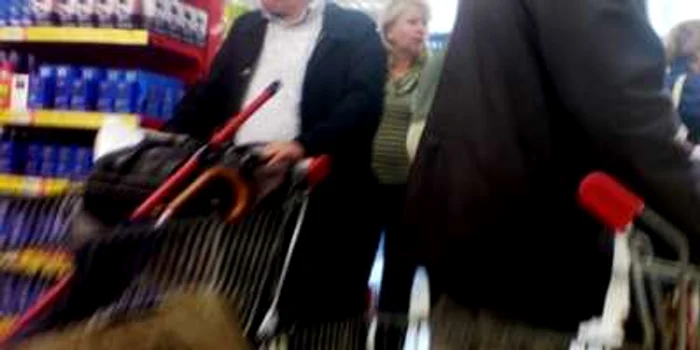 Arad: O femeie a fost prinsă furând de foame