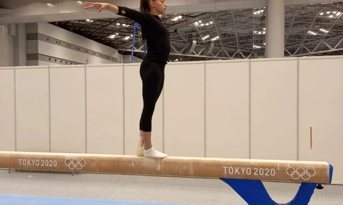 larisa iordache jpeg
