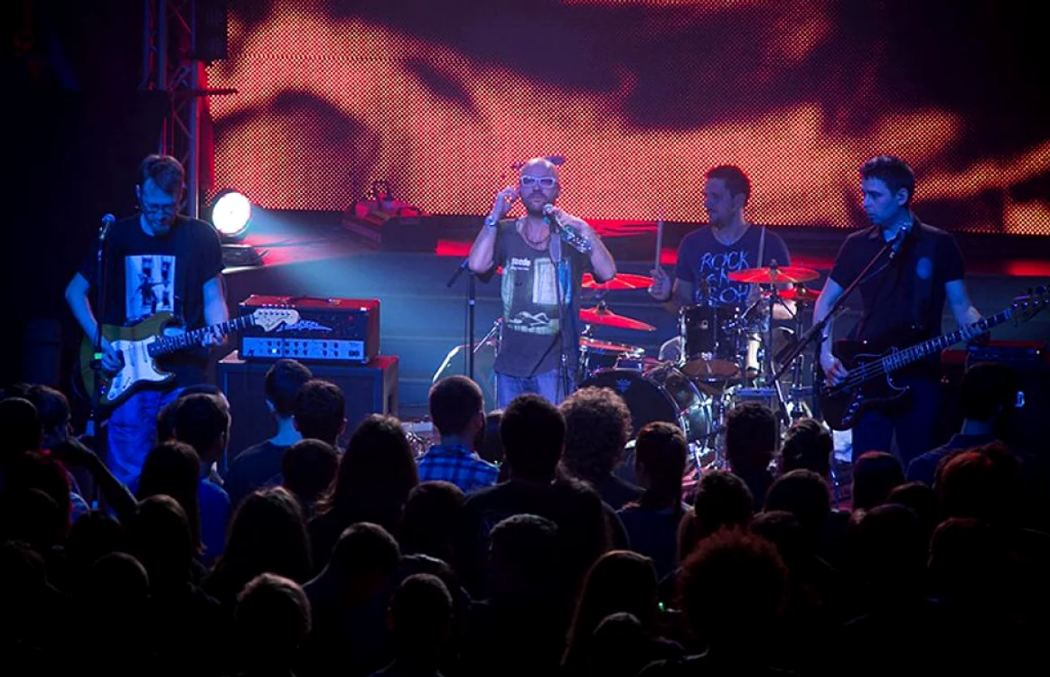Omul cu Şobolani, în concert                                                                                      FOTO: Facebook